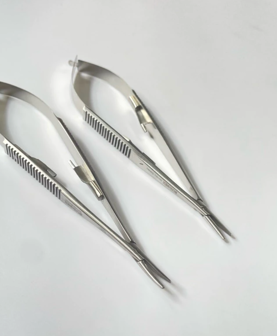 Castroviejo Needle Holder Serrated
