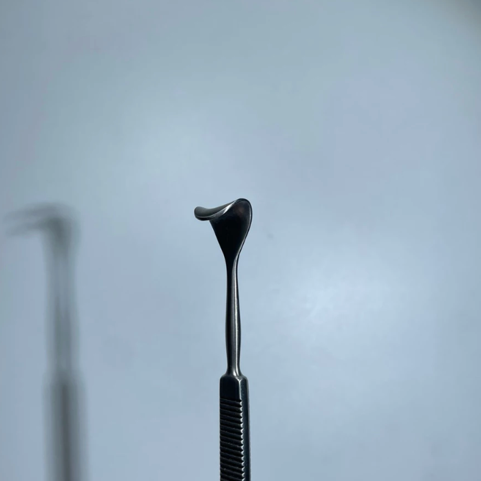 Premium Desmares Retractor German Stainless