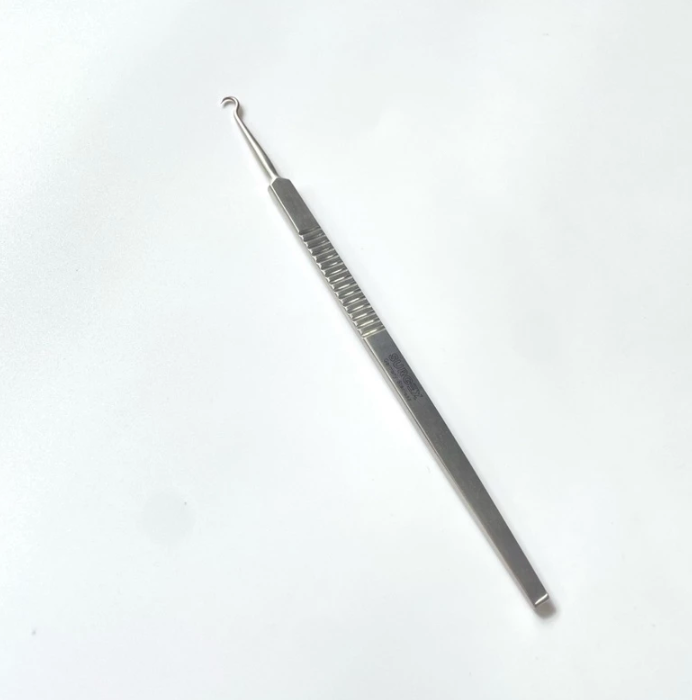 Hook Retractor