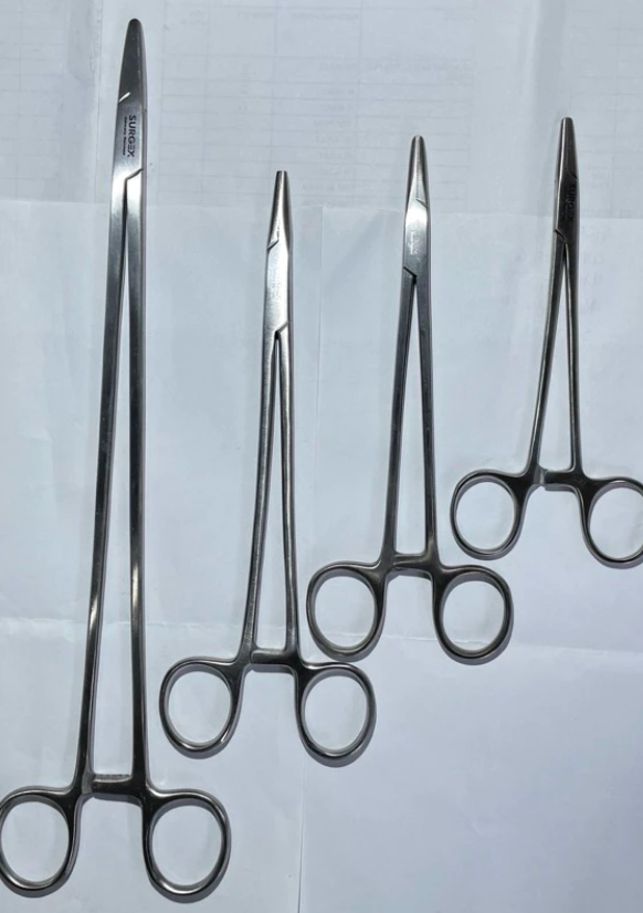 Needle Holder