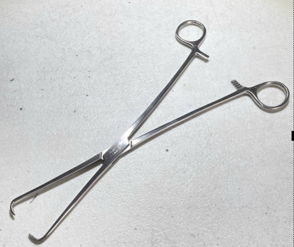 Tenaculum Forceps