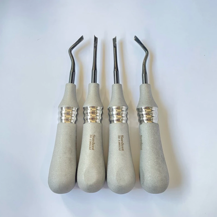 Twisted Elevator Set of 4 pcs