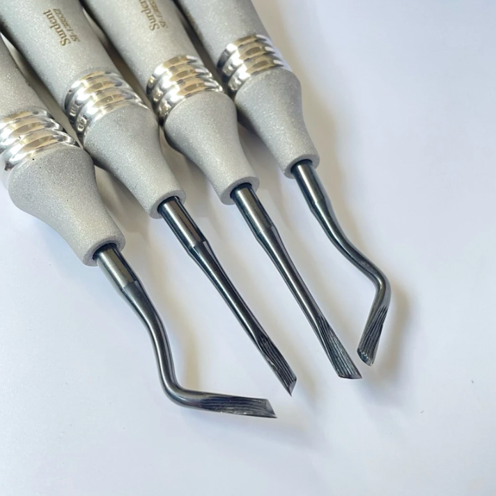 Twisted Elevator Set of 4 pcs