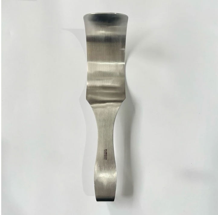 Deaver Retractor