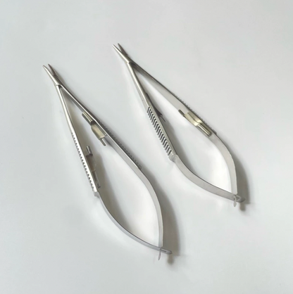 Castroviejo Needle Holder Serrated