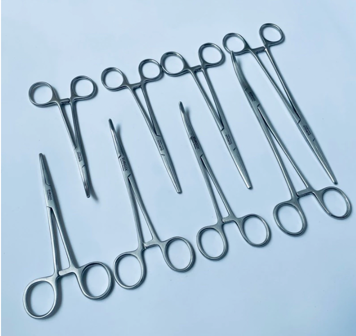 Kelly Forceps