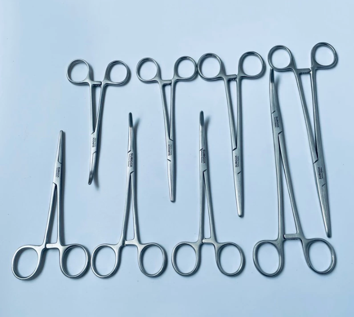 Kelly Forceps