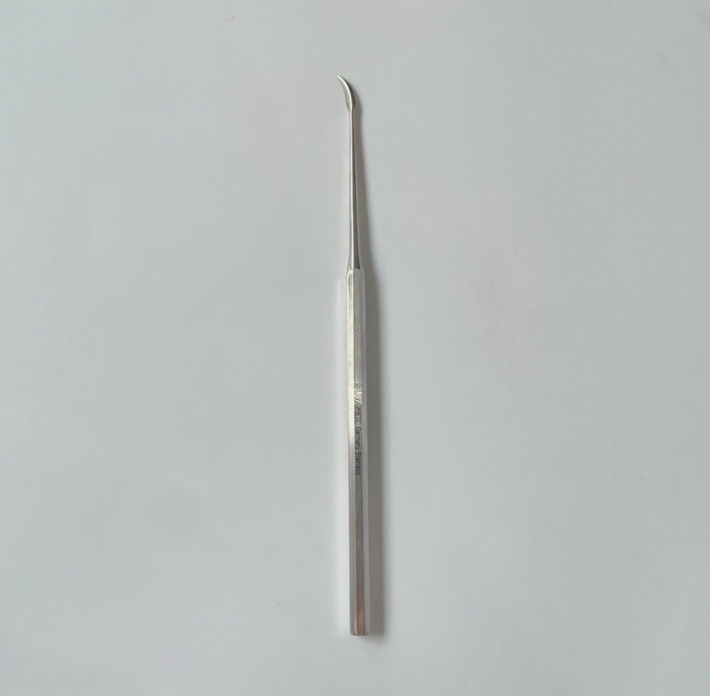 Wullstein Micro Ear Knive