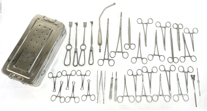 Minor set of 37 pcs