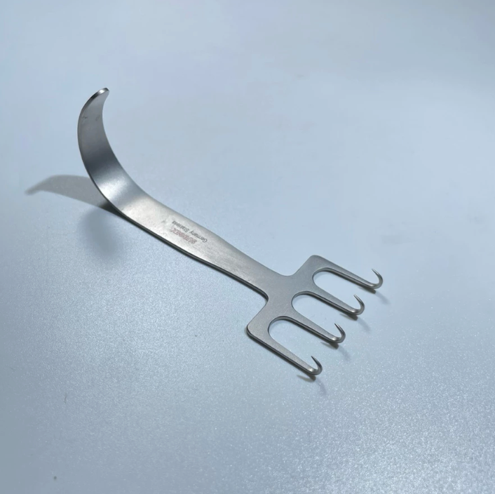 Premium Freeman Rake Retractor Sharp 4 Prong German Stainless