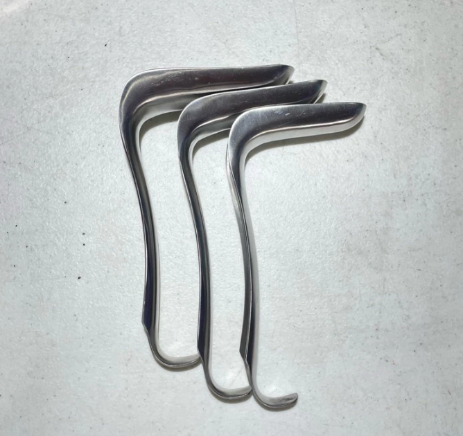 Vaginal Retractor